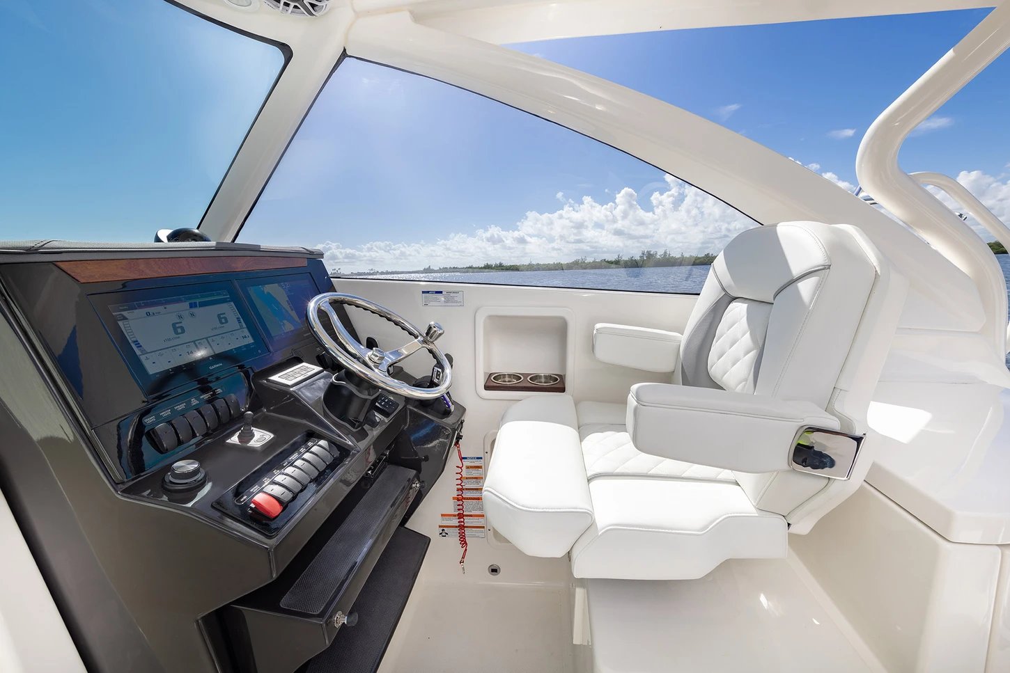 DC306_5850_LG-145